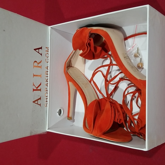 Sandals - Picture 6 of 6